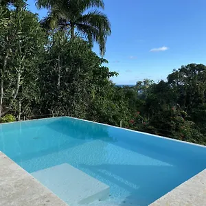 Propiedad De Alto Standing Con Vista Al Mar, Piscina, Tenis, Hasta 12 Personas Villa